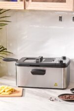 Karaca Inox Yağ Filtreli Zamanlayıcılı Fritöz XL 3,2L